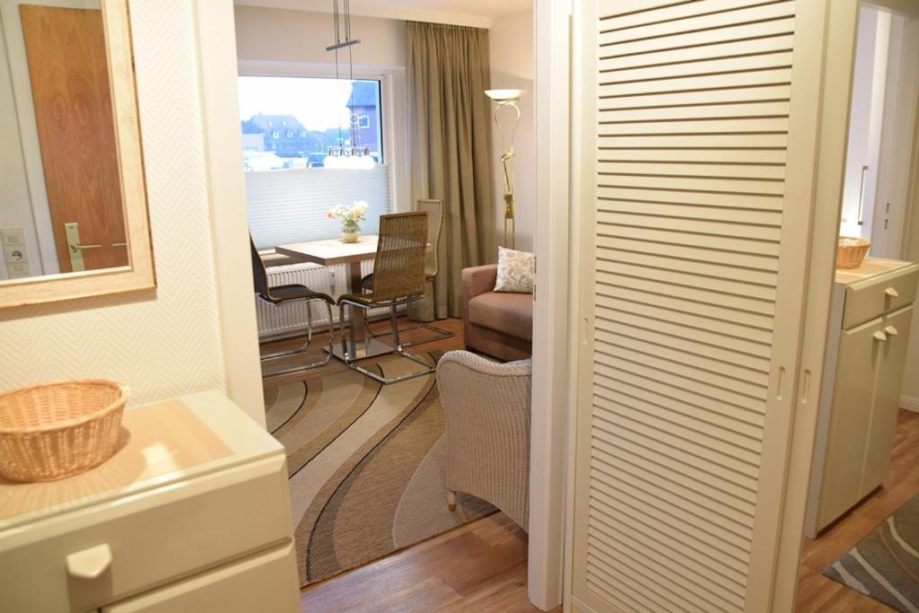 Gemuetliches 2-Zimmer-Appartement Mit Balkon Richtung Sueden. Westerland Bagian luar foto