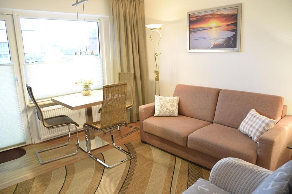 Gemuetliches 2-Zimmer-Appartement Mit Balkon Richtung Sueden. Westerland Bagian luar foto